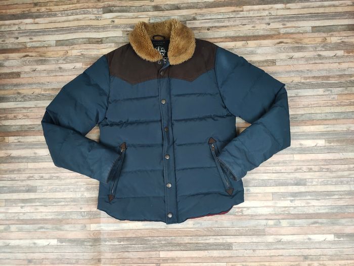 Doudoune homme Pull & Bear en duvet taille M