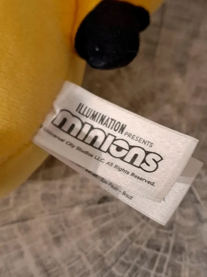 Peluche Minion Bob la banane - photo numéro 4