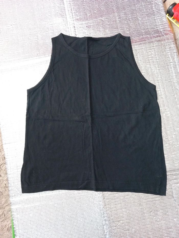 Tee-shirt débardeur noir T38
