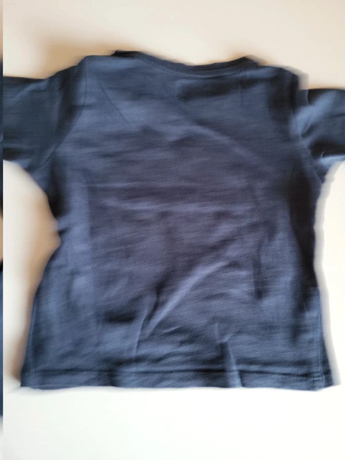 T shirt 9 mois - photo numéro 4