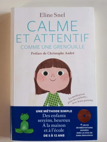 Calme et attentif comme une grenouille