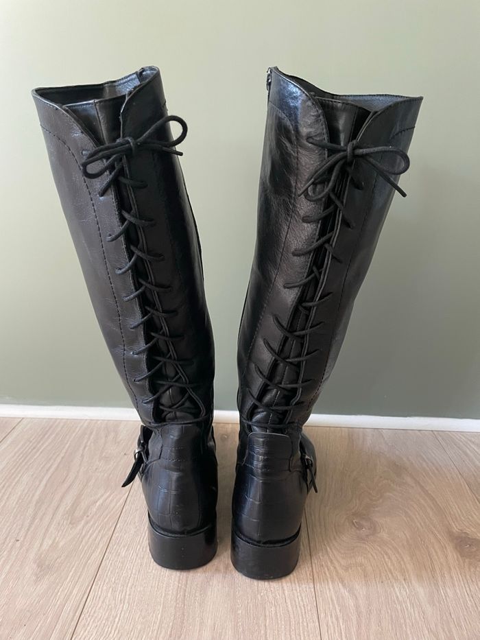 Bottes cuir à lacets - photo numéro 10