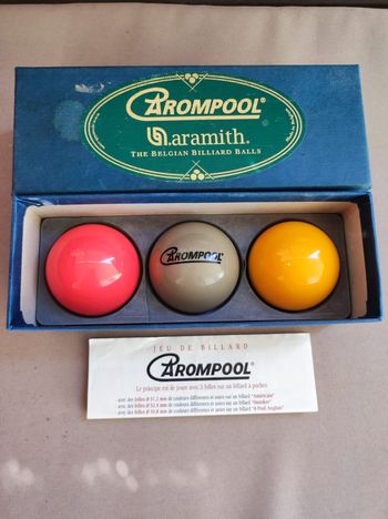 Coffret de billes CAROMPOOL pour billard