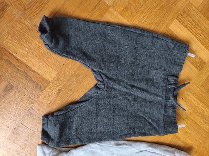 Lot de 2 pantalons joggings 6 mois garçon gris C&A tapé à l'oeil TAO - photo numéro 3