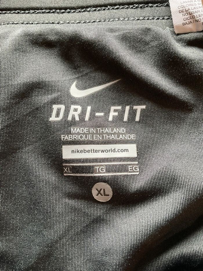 Short léger de sport à carreaux gris pour homme Nike Running taille XL 453 - photo numéro 9
