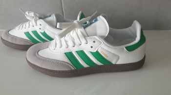 Très belles Adidas Samba 