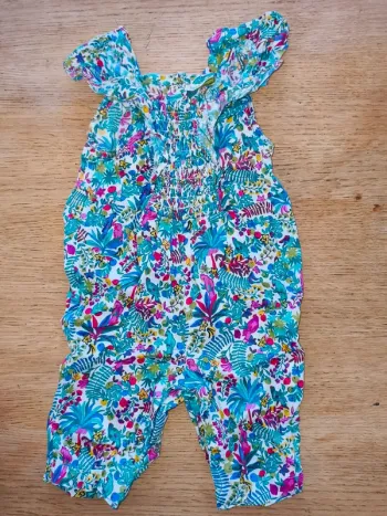 Combinaison pantalon 3 mois tape à l'oeil excellent état Fleurie