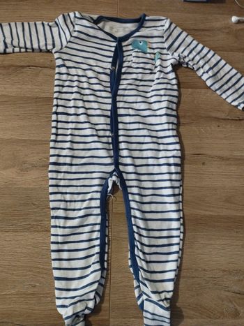 Pyjama dinosaure rayures
