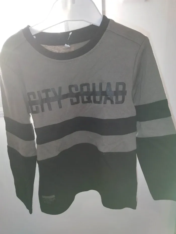 T shirt manche longue kaki noir