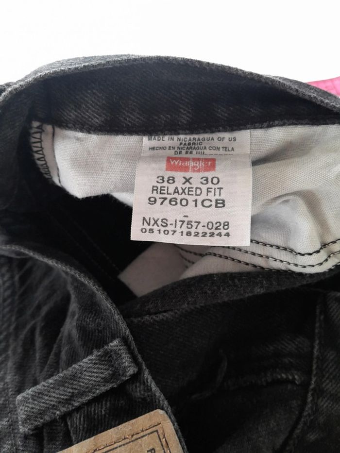 Jean Wrangler Relaxed Fit 38×30 - photo numéro 4