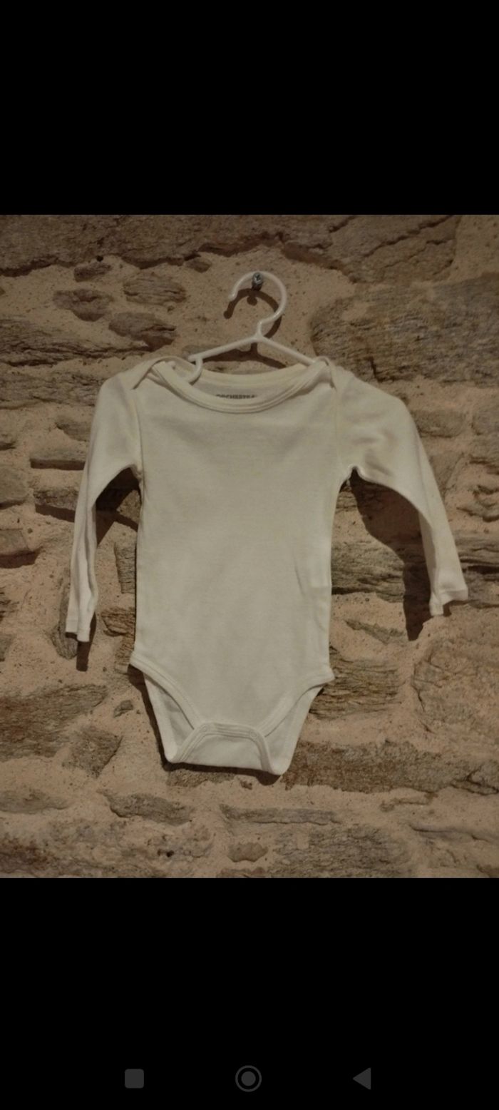 Lot 2 bodies manches longues, taille 6 mois, collection 2025 - photo numéro 4