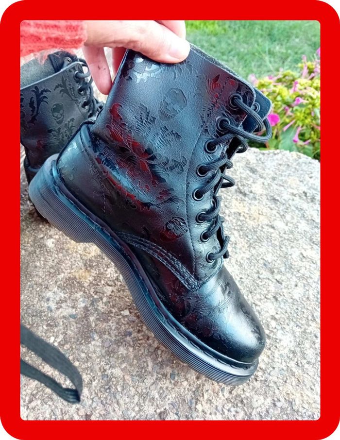 Martens Cassidy tête de mort 💀 37 Achat occasion Bottes