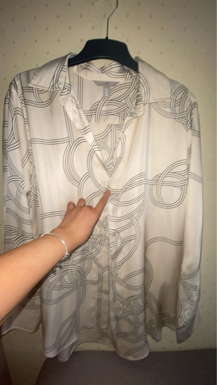 chemise blanche et noir - photo numéro 2