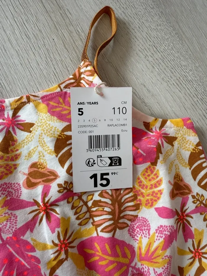 Superbe combi short DPAM 5 ans neuve - photo numéro 5