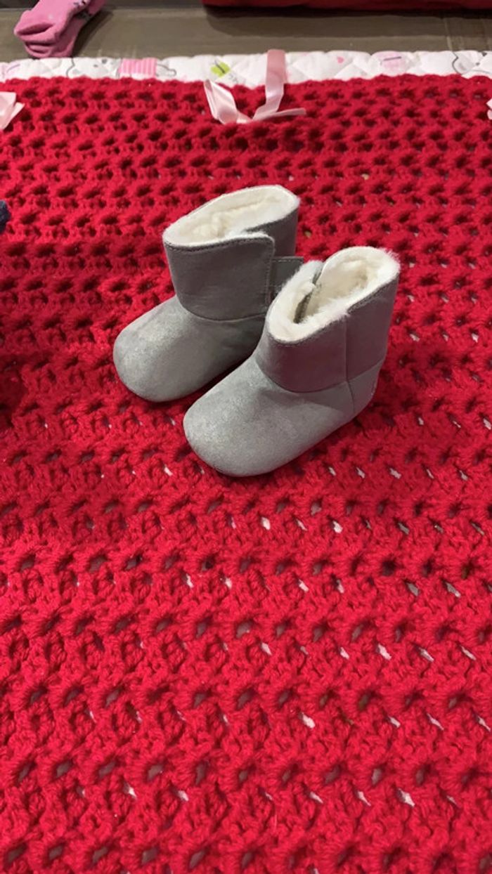 Bottes Obaibi 1/6 mois grises