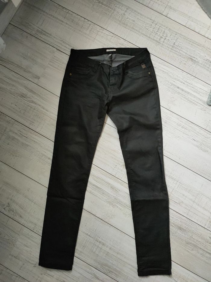 Pantalon droit aspect huilé