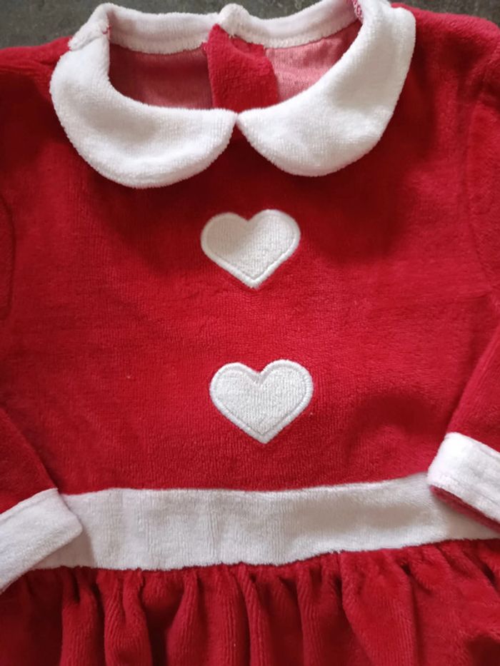 Pyjama rouge et blanc coeur 6 mois - photo numéro 2