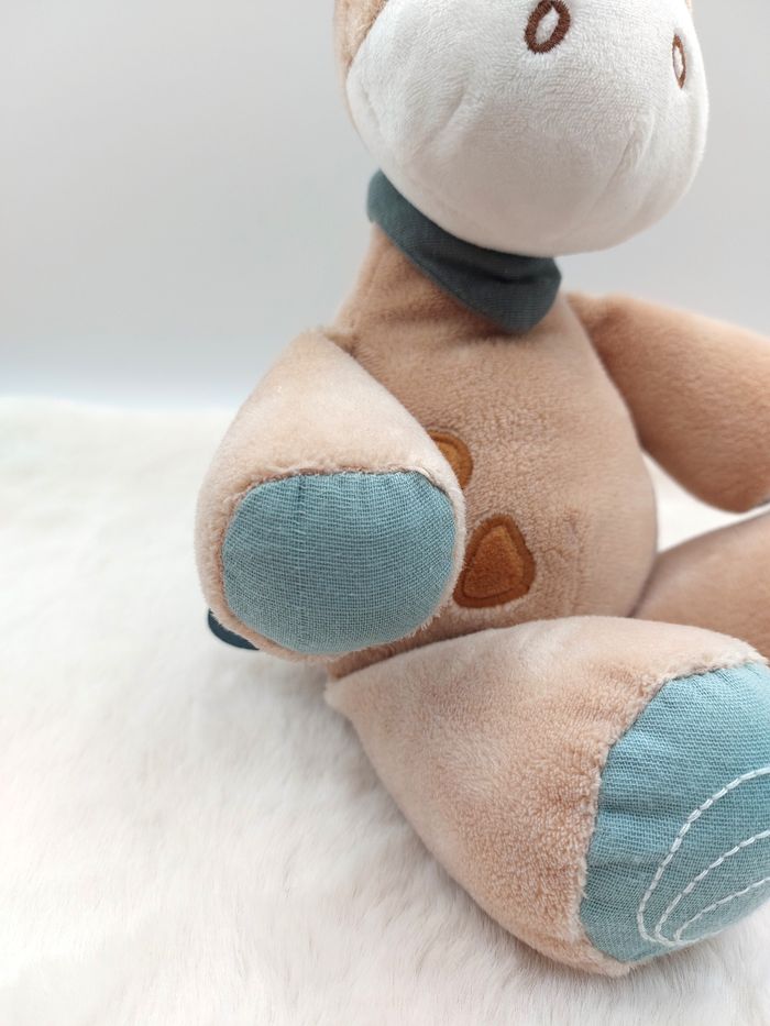 Peluche doudou NATTOU girafe Alex et Luna beige marron blanc vert bandana 30 cm - photo numéro 5