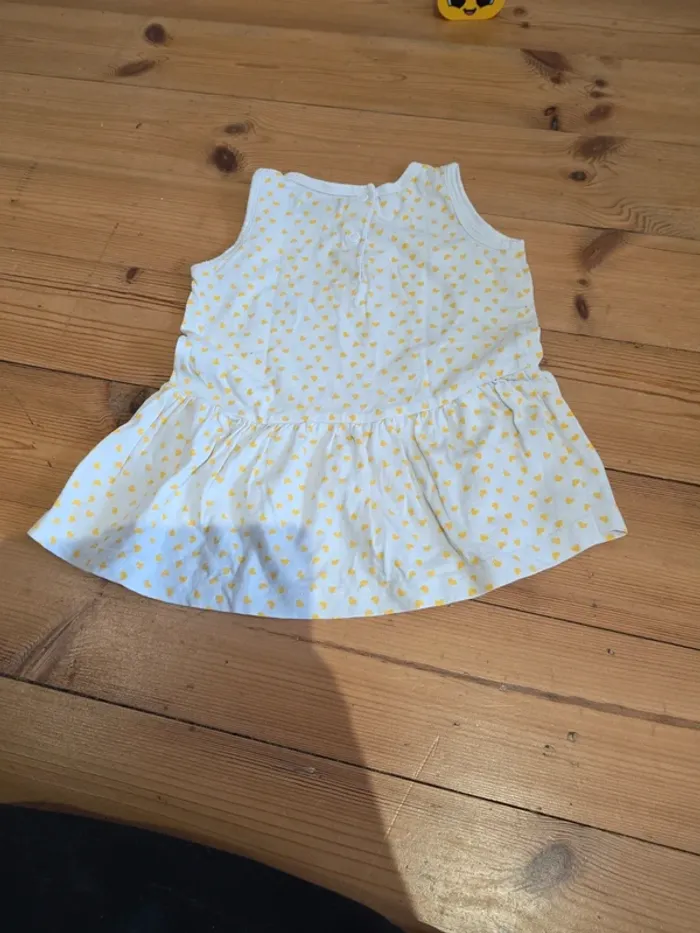 Lot de 7 vêtements d'été en coton taille 12 mois. - photo numéro 3