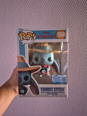 Funko pop Disney tourist stitch 1569