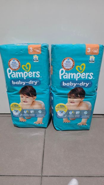 100 couches pampers taille 3