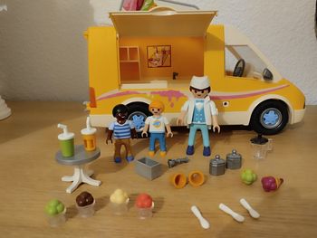 Camionnette de glace Playmobil