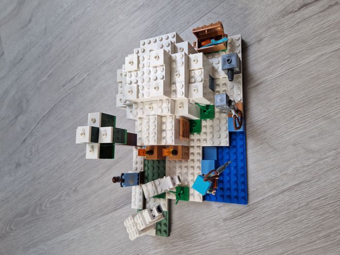 Lego Minecraft 21142 - photo numéro 4