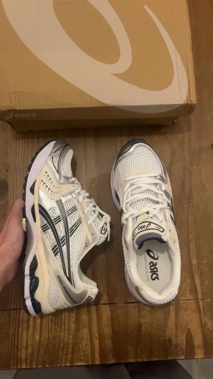 Asics Gel Kayano 14 Midnight 39.5 - photo numéro 5