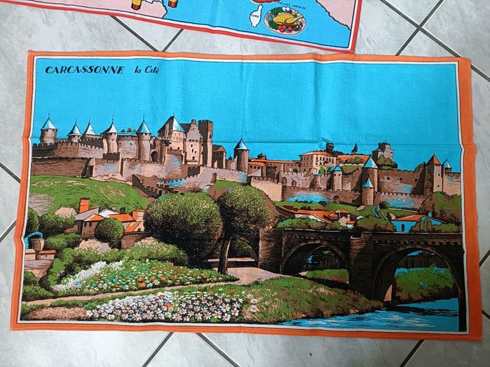 Lot de 6 torchons vintage calendrier et région - photo numéro 7