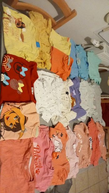 22 haut manche courte 4 ans