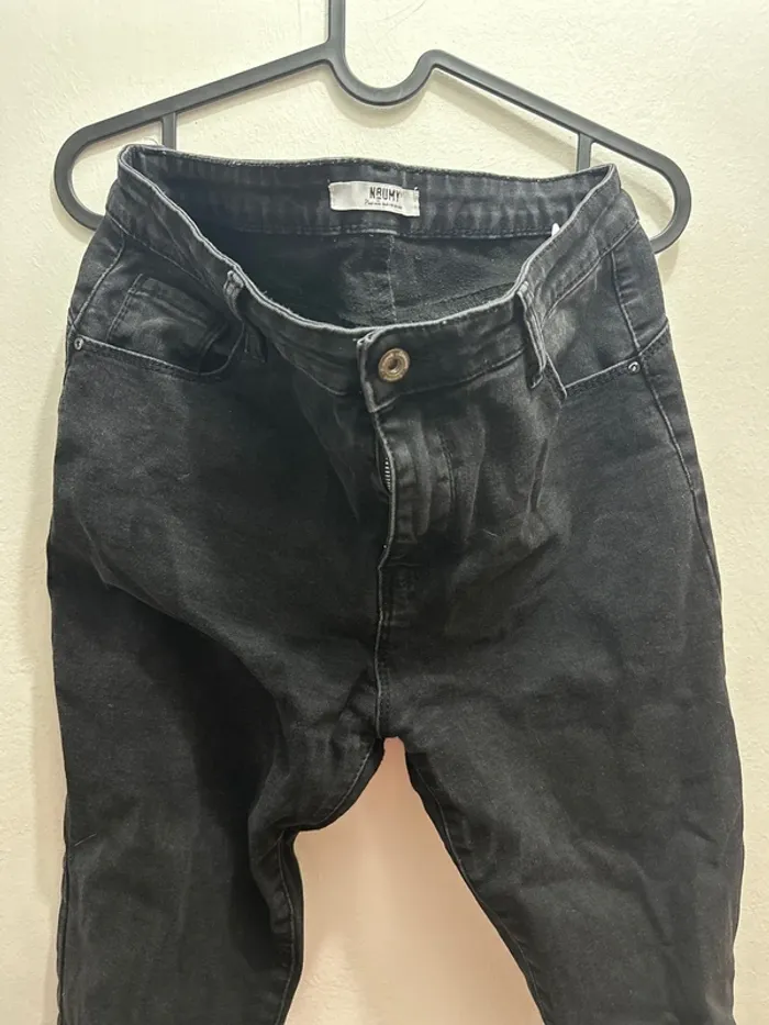 Jeans noir - photo numéro 2