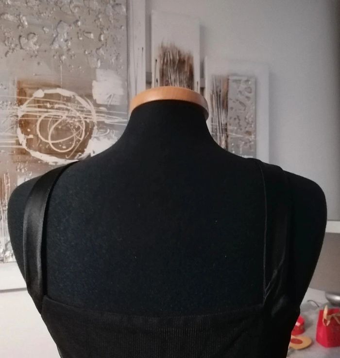 Robe bas en tulle Taille S Naf Naf - photo numéro 4