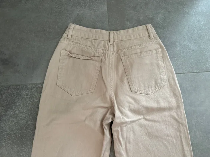 Jean mom taille haute beige - photo numéro 4
