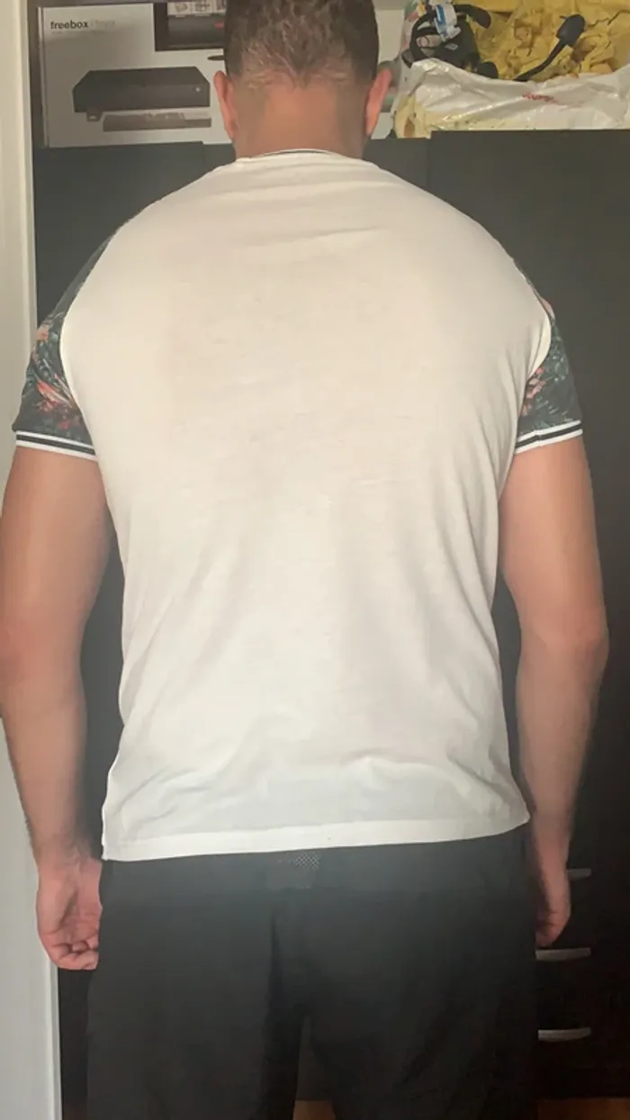 T shirt homme neuf - photo numéro 3