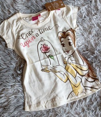 Magnifique t-shirt belle "dans belle & la bête" 💐