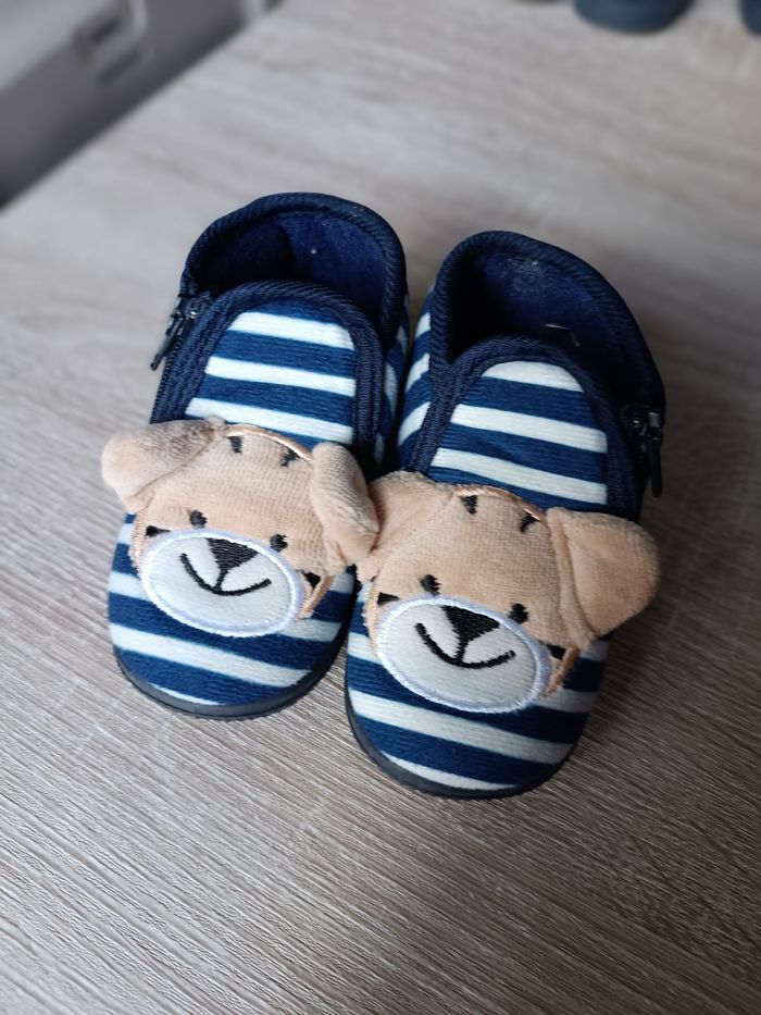 Chaussons bébé 20