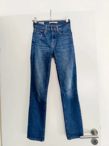 Jean levis 724 slim w23 L28