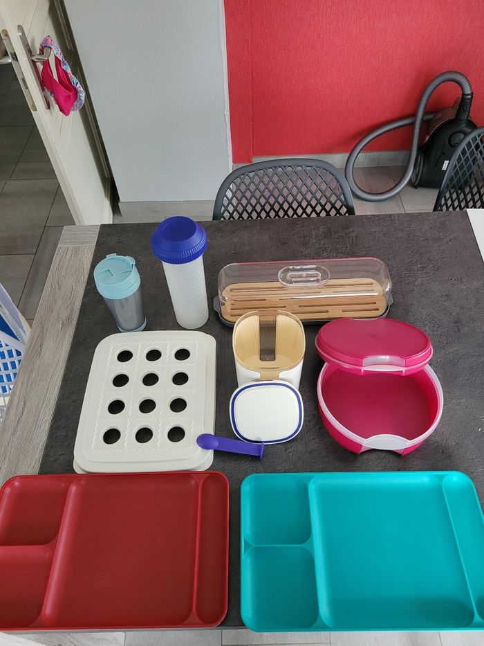 Lot cuisine tupperware et autre