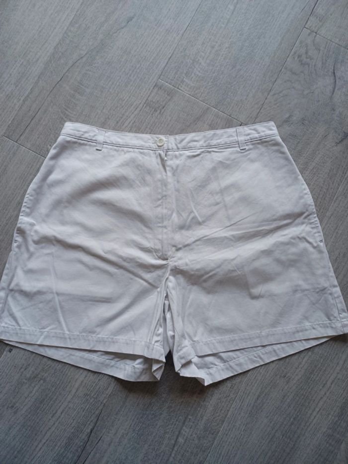 Short femme blanc