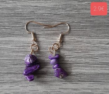 a vendre boucles d'oreilles.neuves emballees