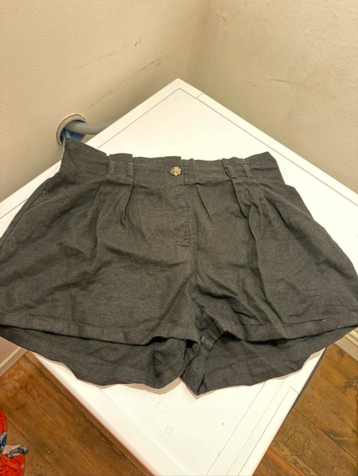 Short Primark taille XL