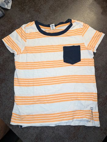 T-shirt garçon 4/5 ans comme NEUF
