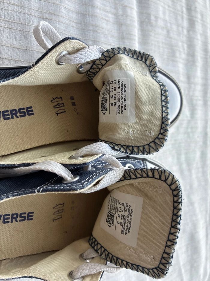 Converse taille basse bleu marine T29 en excellent état - photo numéro 8