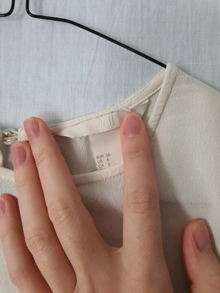 Blouse à volants - photo numéro 4