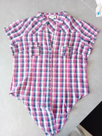 Belle chemisette de chez Jennyfer en taille L