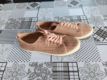 Chaussures basses style converse