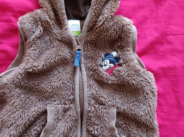 Veste sans manches 12 mois - photo numéro 6