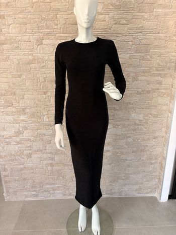 Robe fourreau noire moulante