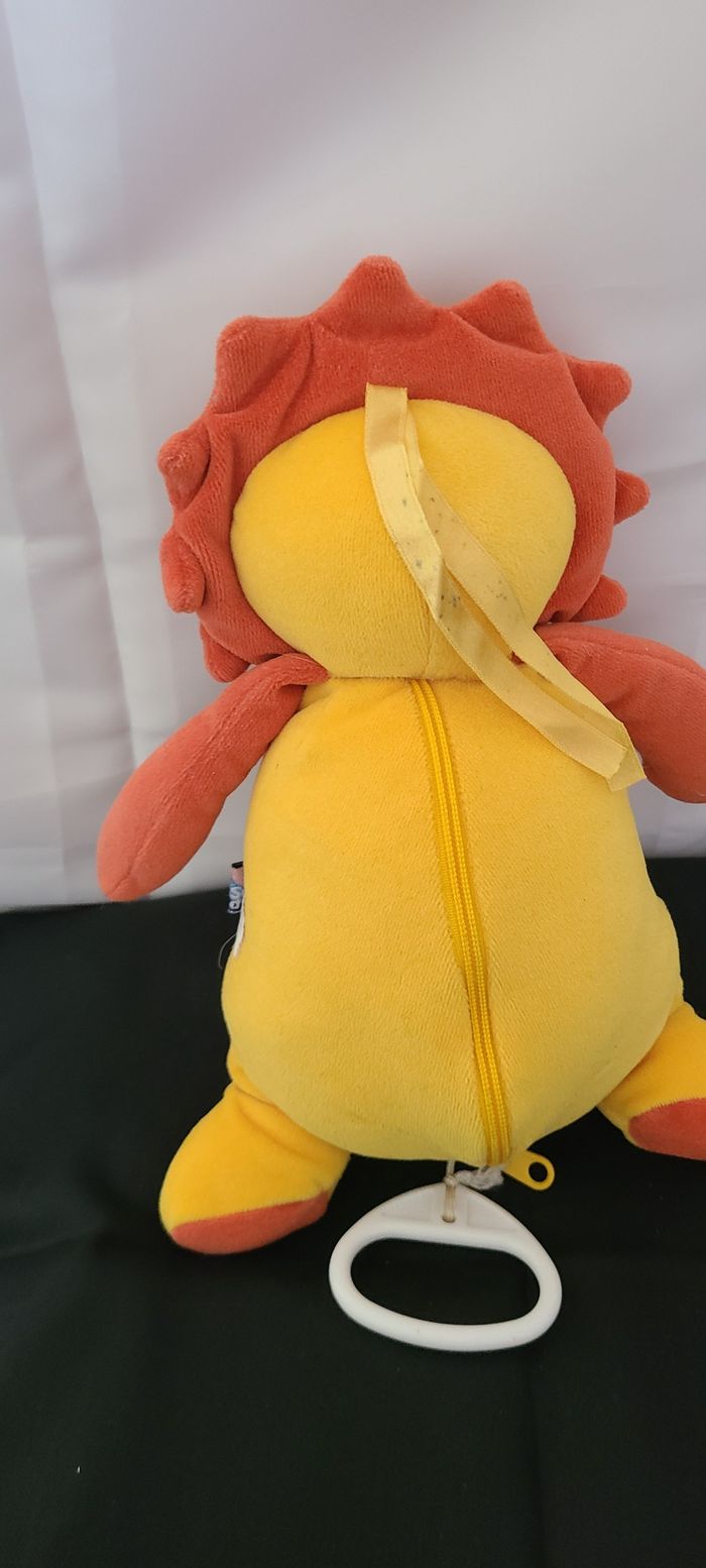 Doudou Peluche Lion Orange Jaune Sucre d'Orge musical - photo numéro 5