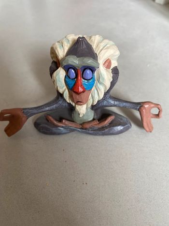Figurine disney traditions roi lion rafiki